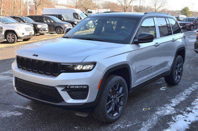 new 2025 Jeep Grand Cherokee car, priced at $54,235