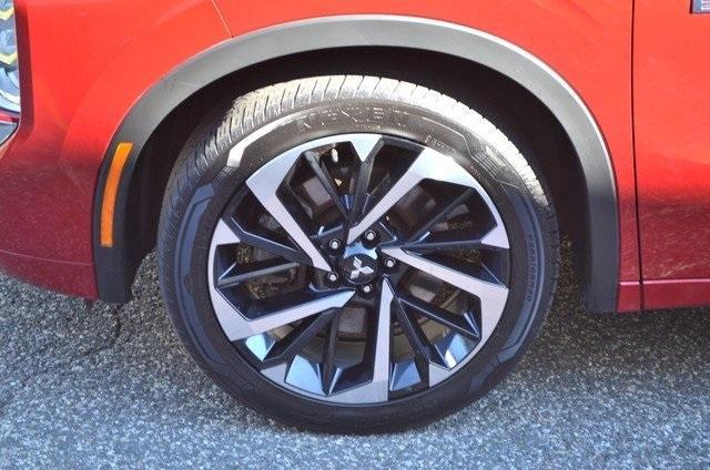 used 2023 Mitsubishi Outlander PHEV car, priced at $29,987