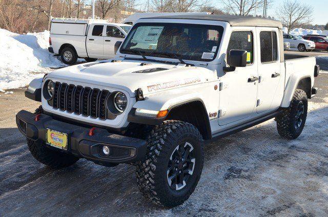 new 2026 Jeep Gladiator car, priced at $59,595