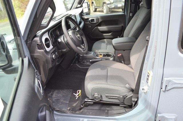 new 2025 Jeep Wrangler car, priced at $53,840