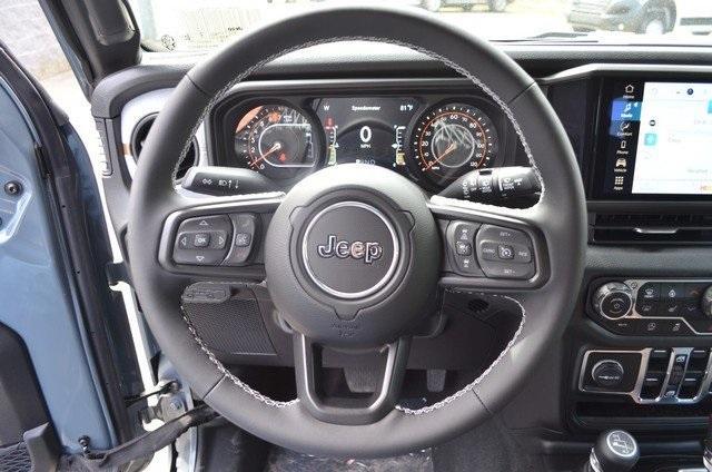 new 2025 Jeep Wrangler car, priced at $53,840