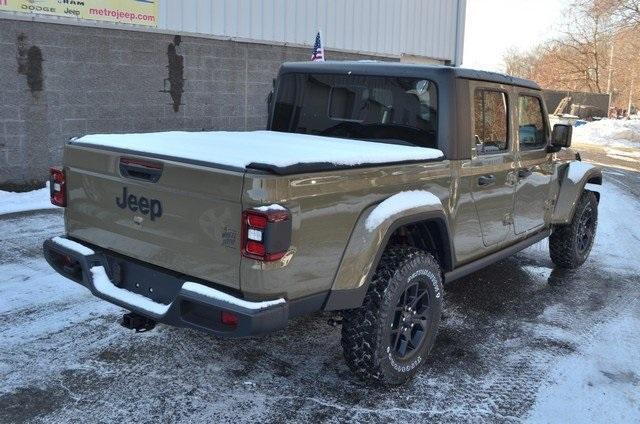 new 2026 Jeep Gladiator car, priced at $57,315