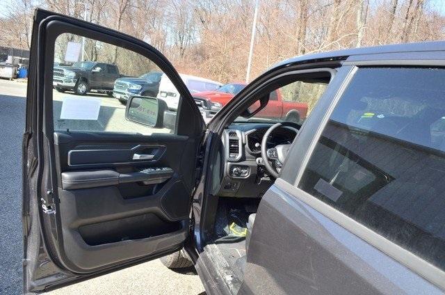 new 2025 Ram 1500 car, priced at $62,640