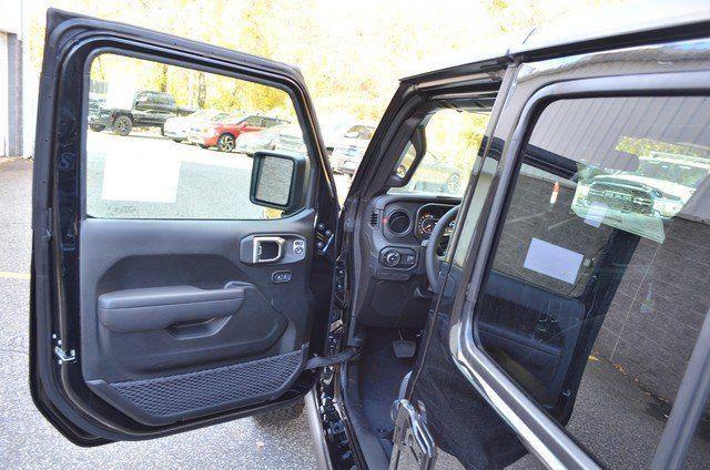 new 2026 Jeep Wrangler car, priced at $61,050