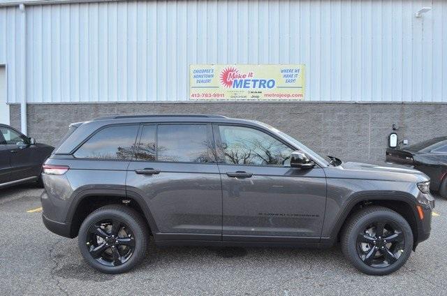 new 2025 Jeep Grand Cherokee car, priced at $55,660
