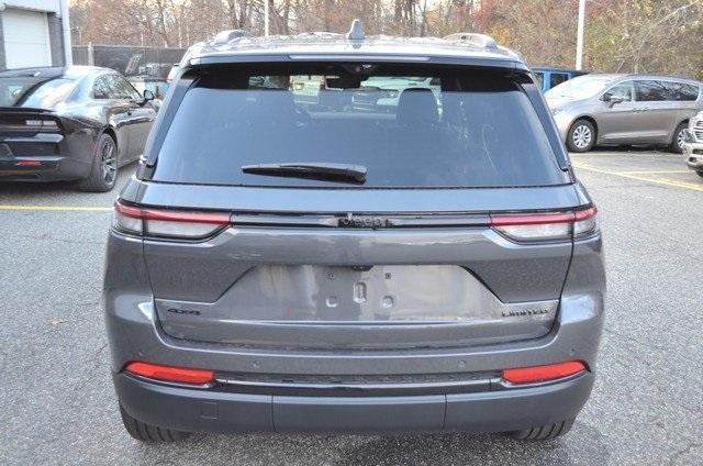 new 2025 Jeep Grand Cherokee car, priced at $55,660