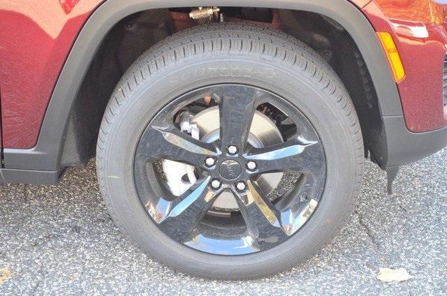 new 2025 Jeep Grand Cherokee car, priced at $54,510