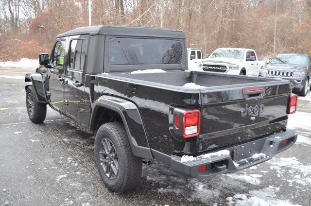 new 2026 Jeep Gladiator car, priced at $52,240