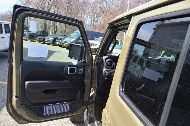 new 2026 Jeep Gladiator car, priced at $68,265