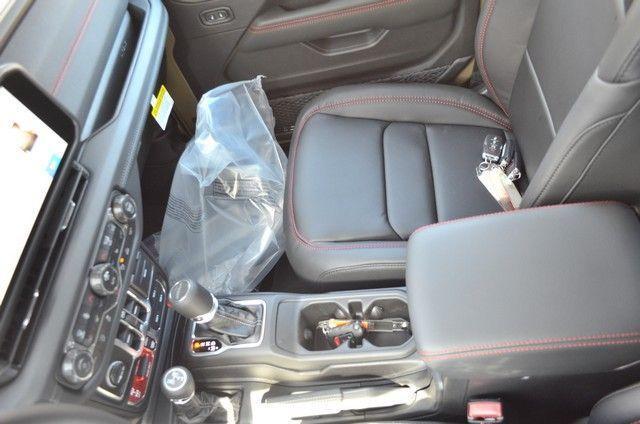 new 2026 Jeep Gladiator car, priced at $68,265