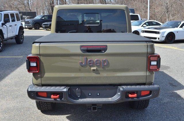 new 2026 Jeep Gladiator car, priced at $68,265
