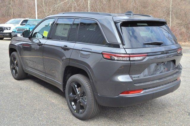 new 2026 Jeep Grand Cherokee car, priced at $51,225