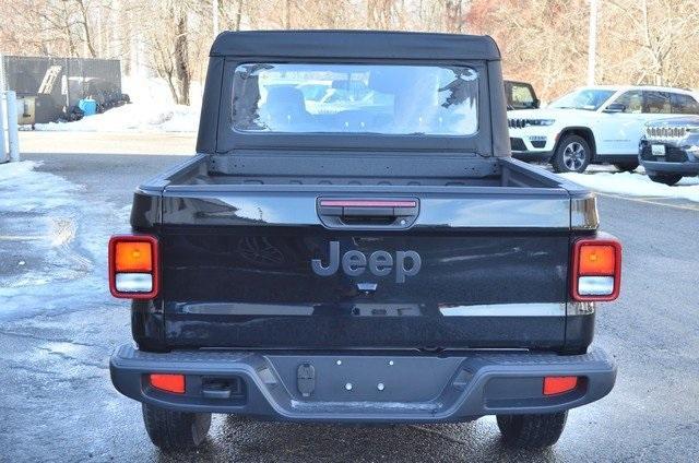 new 2026 Jeep Gladiator car, priced at $42,370
