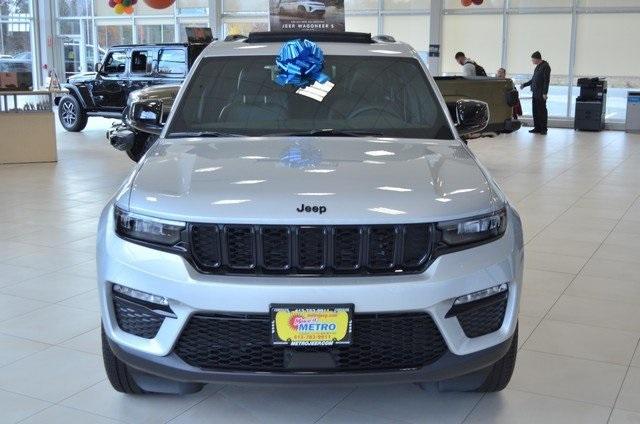 new 2025 Jeep Grand Cherokee car, priced at $54,510
