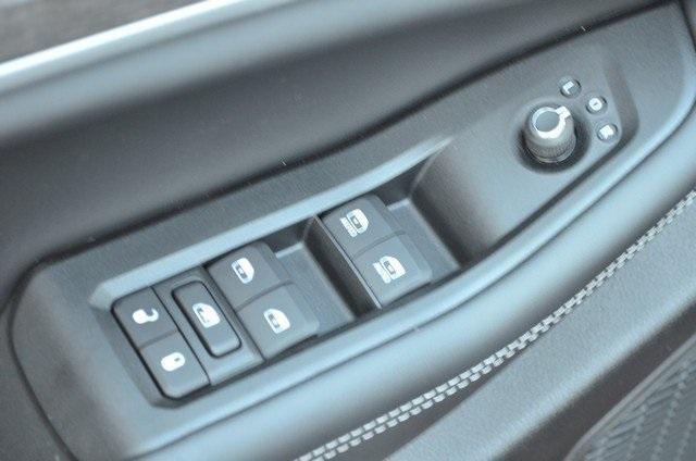 new 2025 Jeep Grand Cherokee car, priced at $53,735