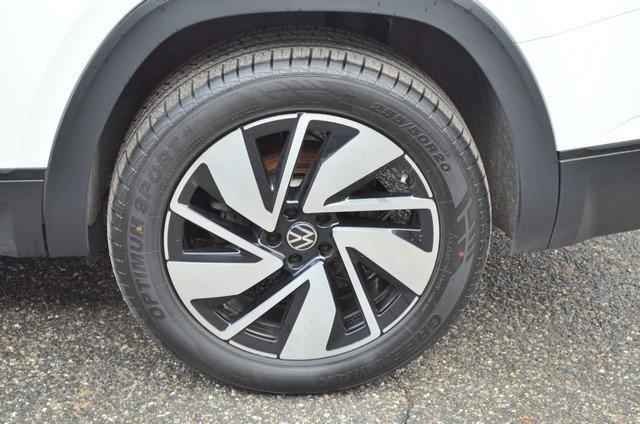 used 2024 Volkswagen Atlas car, priced at $28,787