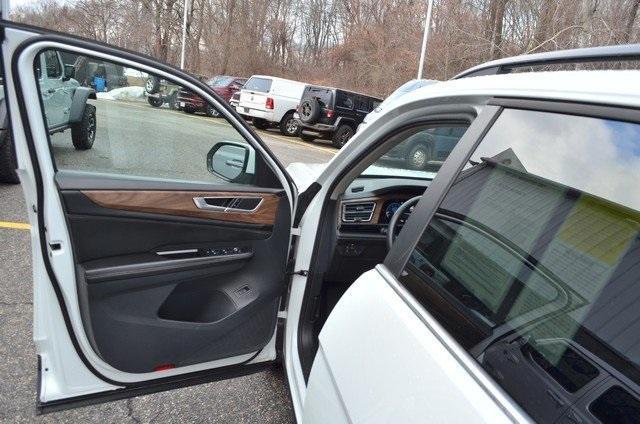 used 2024 Volkswagen Atlas car, priced at $28,787