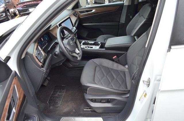 used 2024 Volkswagen Atlas car, priced at $28,787