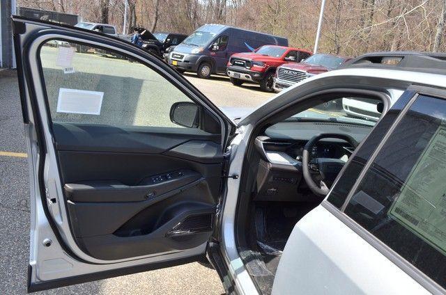 new 2026 Jeep Cherokee car, priced at $45,900