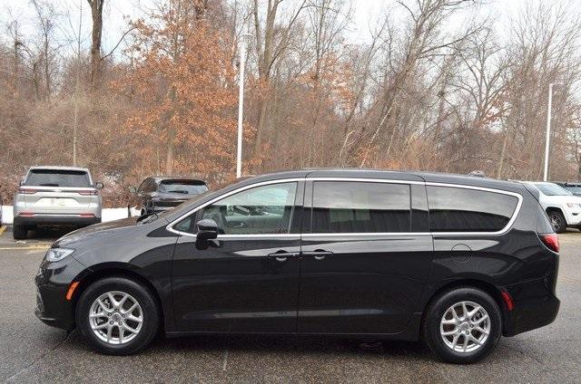 used 2023 Chrysler Pacifica car, priced at $23,987