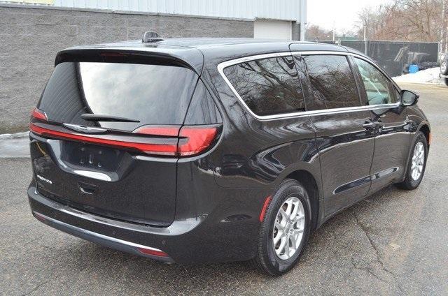 used 2023 Chrysler Pacifica car, priced at $23,987