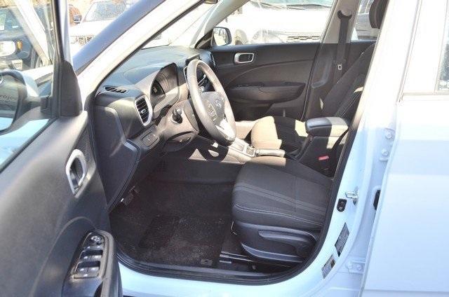 used 2024 Hyundai Venue car, priced at $16,487