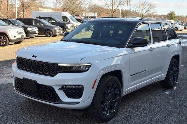 new 2025 Jeep Grand Cherokee car, priced at $70,830