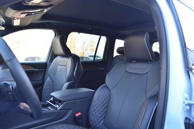 new 2025 Jeep Grand Cherokee car, priced at $70,830