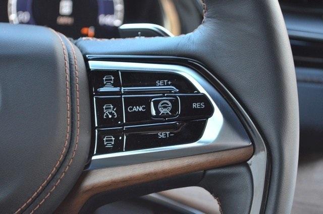 new 2025 Jeep Grand Cherokee car, priced at $70,830