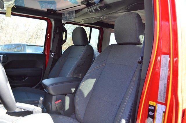 new 2026 Jeep Wrangler car, priced at $49,985