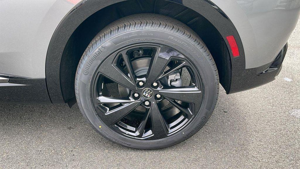 new 2026 Buick Envision car, priced at $42,214
