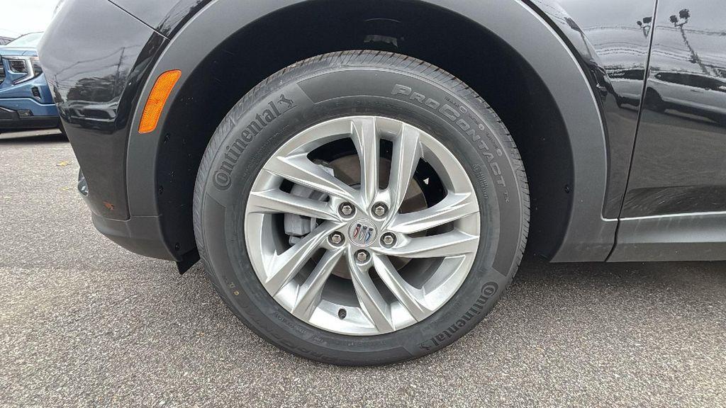 new 2025 Buick Envista car, priced at $24,686