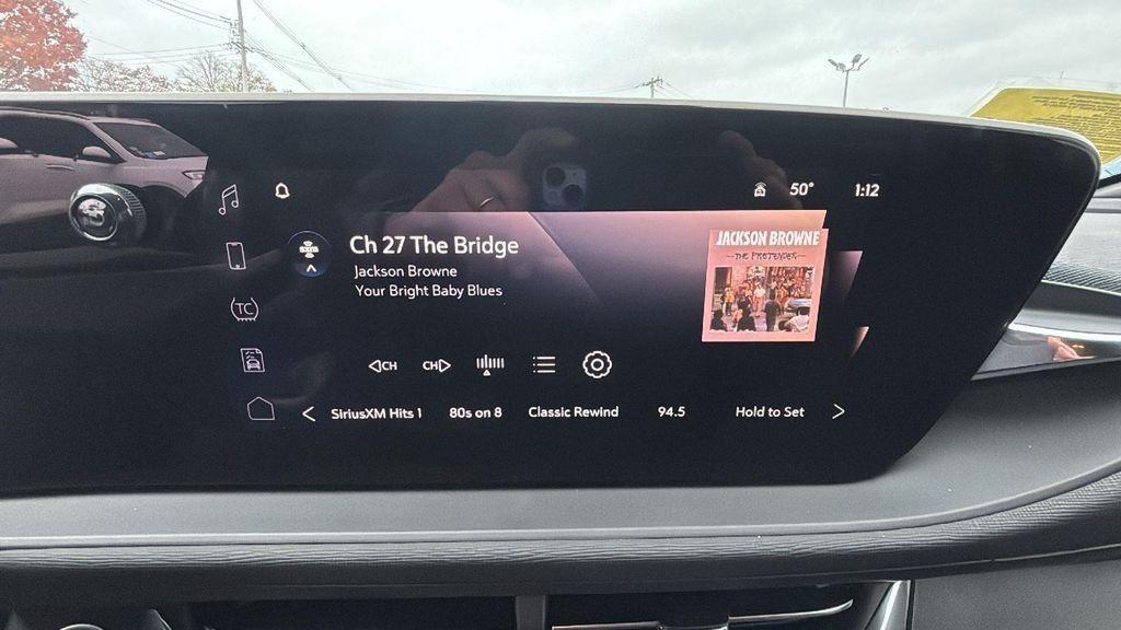 new 2025 Buick Envista car, priced at $24,686