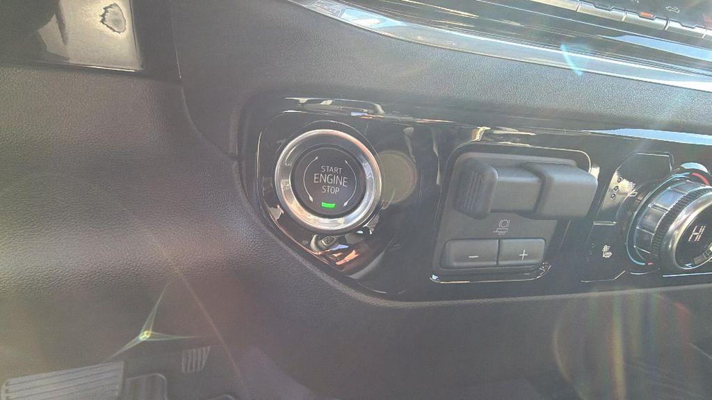 new 2026 GMC Sierra 1500 car, priced at $48,076