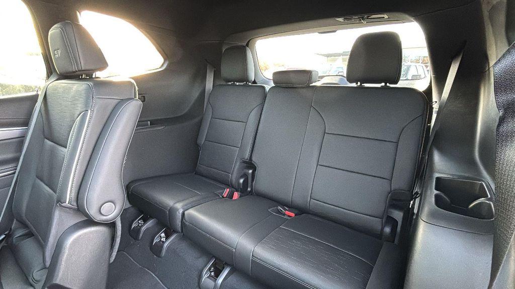 2026 ebony twilight metallic Buick Enclave