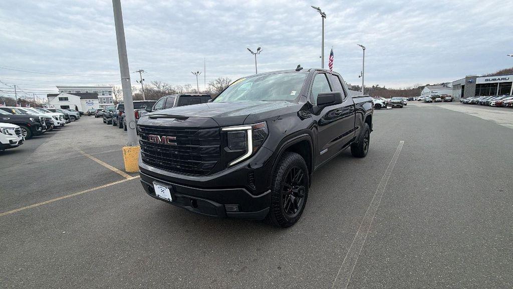 used 2023 GMC Sierra 1500 car, priced at $37,997
