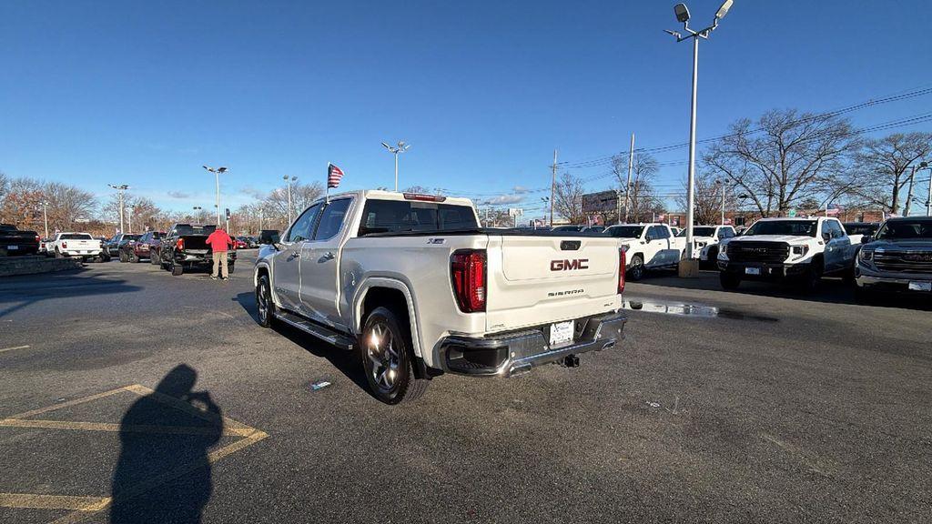 used 2022 GMC Sierra 1500 car, priced at $44,888