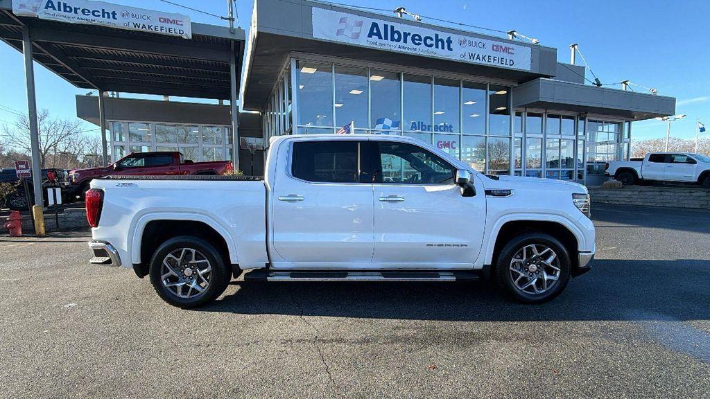 used 2022 GMC Sierra 1500 car, priced at $43,752