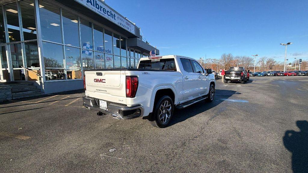 used 2022 GMC Sierra 1500 car, priced at $43,752