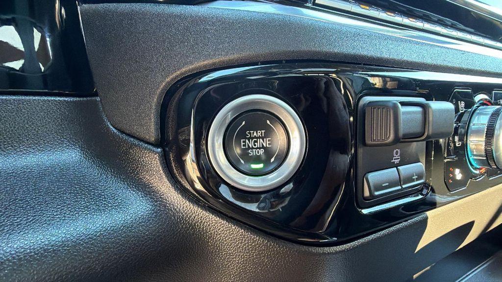 used 2022 GMC Sierra 1500 car, priced at $44,888