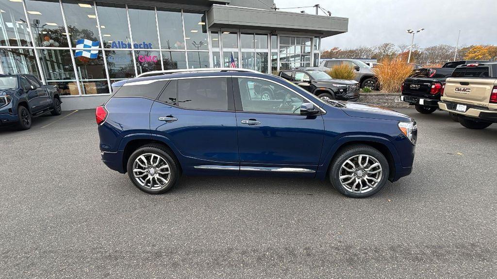 used 2023 GMC Terrain car, priced at $27,996