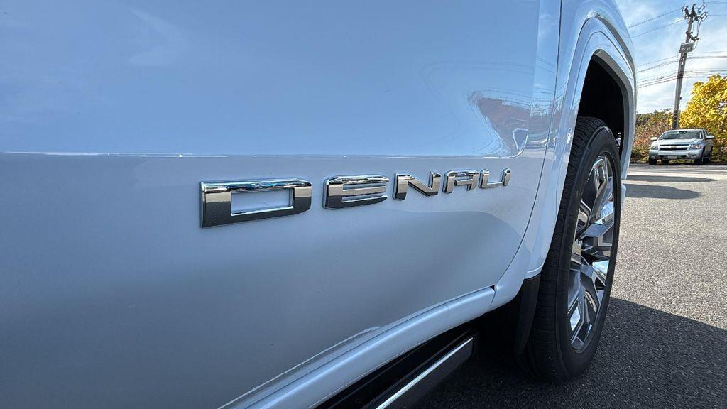 new 2026 GMC Sierra 1500 car, priced at $71,051