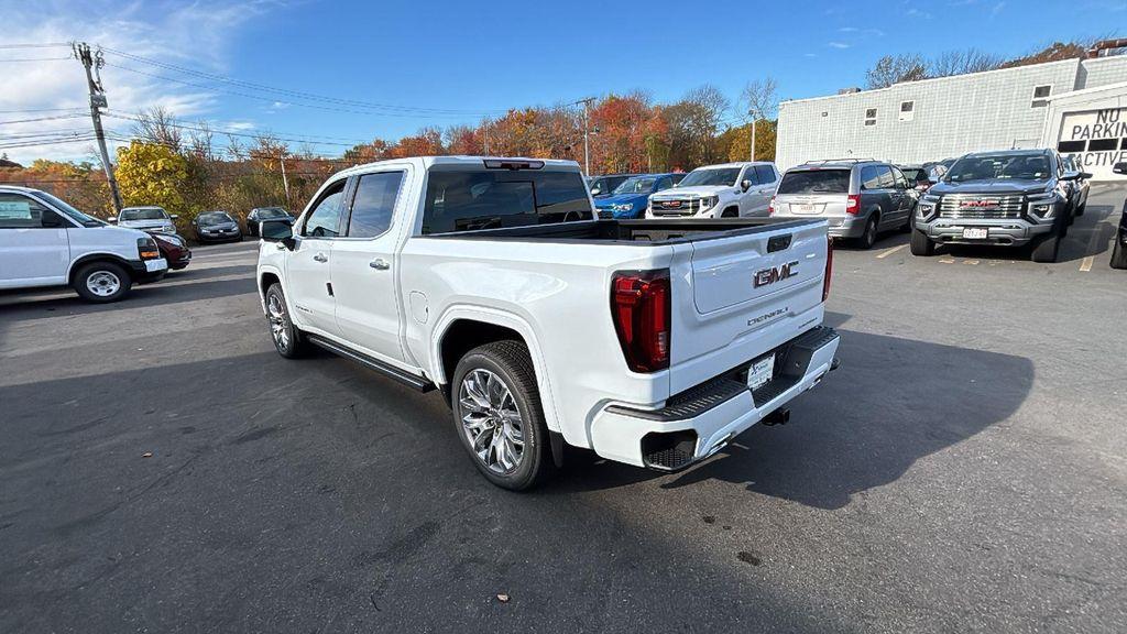 new 2026 GMC Sierra 1500 car, priced at $71,051