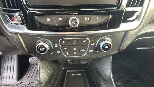 used 2024 Chevrolet Traverse car, priced at $32,538