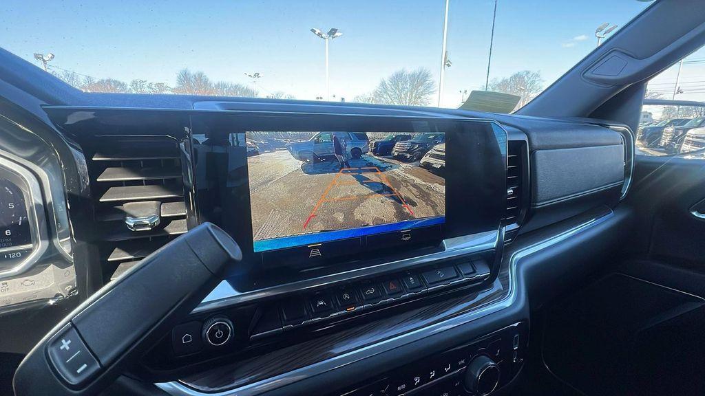 used 2022 Chevrolet Silverado 1500 car, priced at $40,495