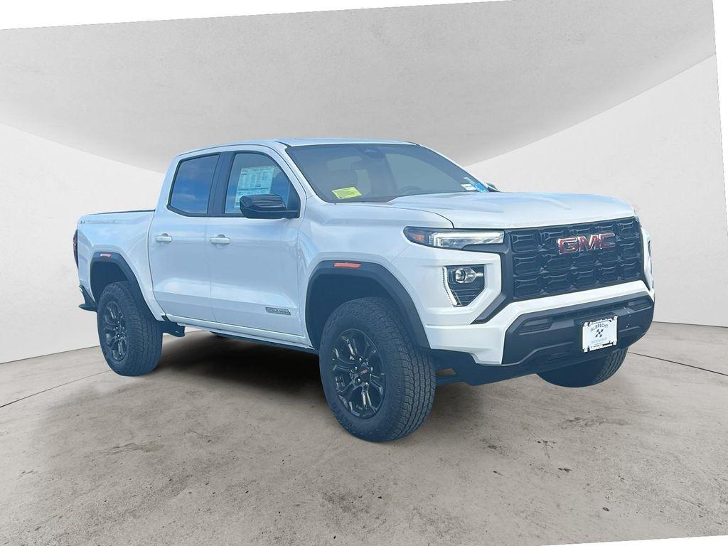 new 2025 GMC Canyon car, priced at $41,384
