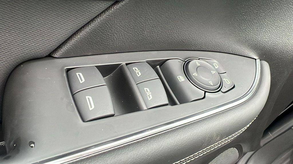 new 2026 Buick Envision car, priced at $40,127