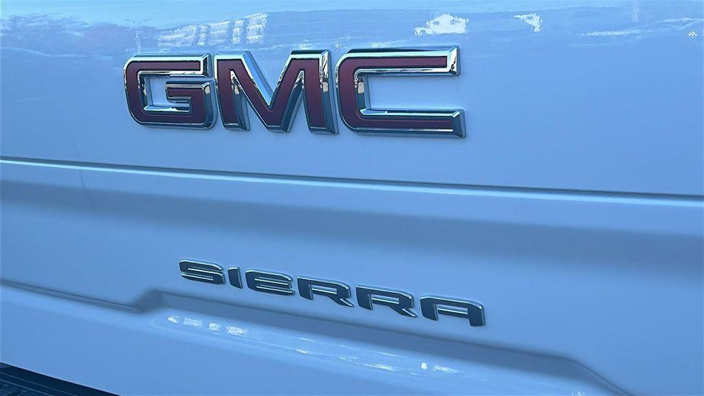 new 2026 GMC Sierra 1500 car, priced at $58,326