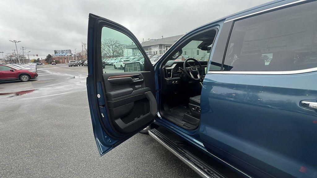 new 2026 GMC Sierra 1500 car, priced at $68,343