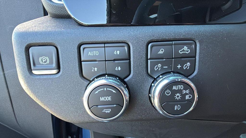 new 2026 GMC Sierra 1500 car, priced at $58,725